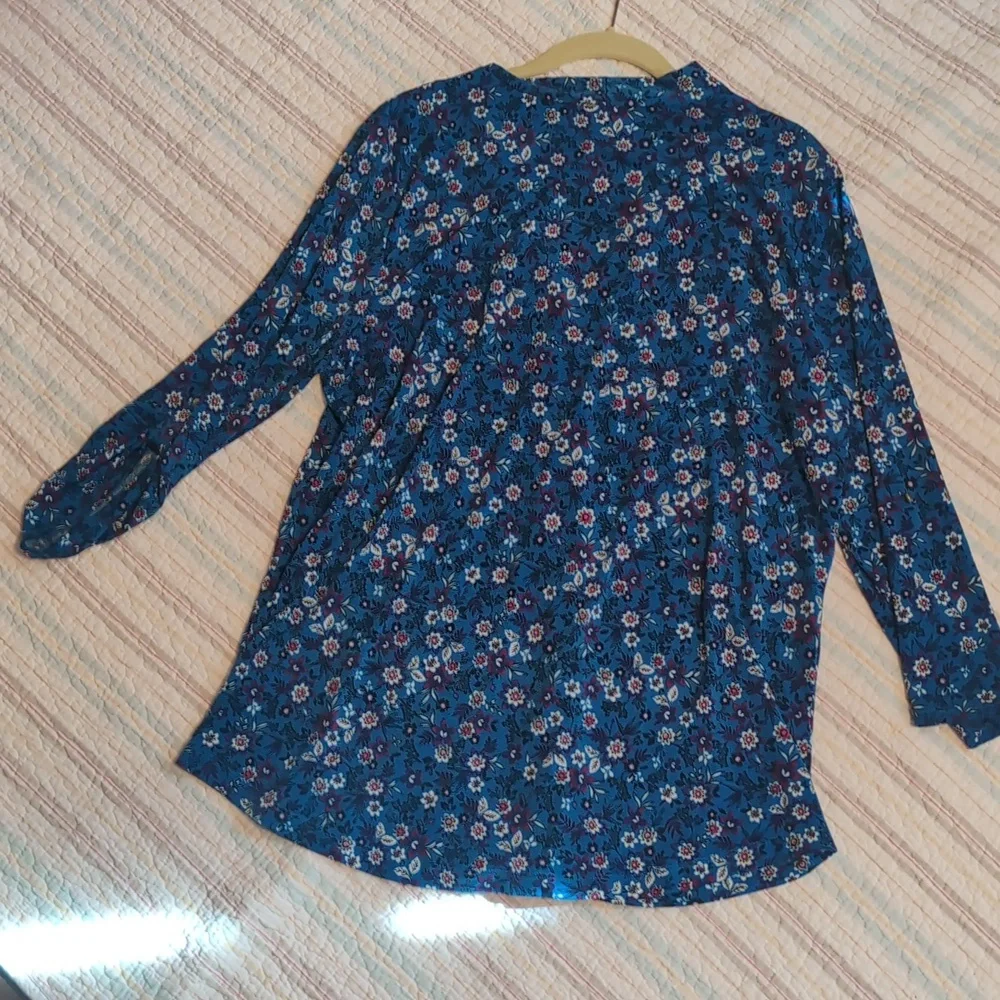 Liz Claiborne Blue/Aqua For Floral Blouse - Picture 7 of 10